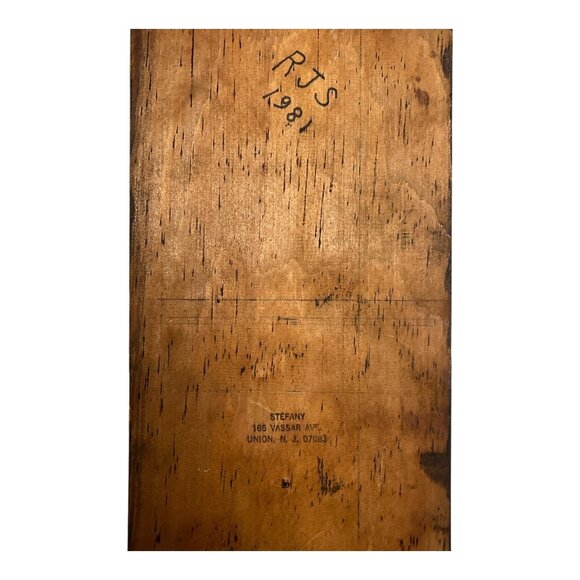 Vintage Wooden Wall Rack - Signed – Dark Stain – 6-Peg Hanging Organizer – 18" - Picture 5 of 6